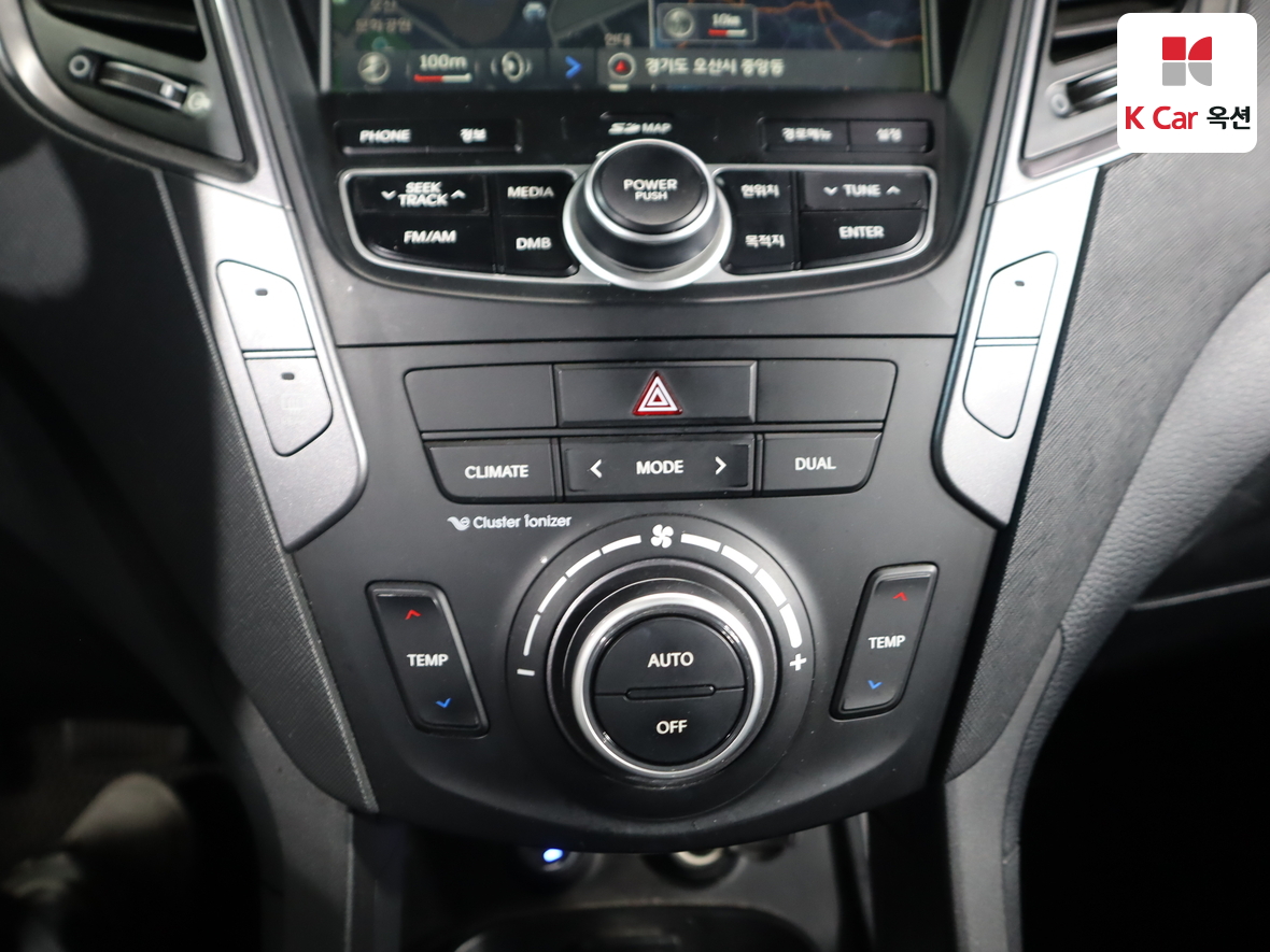 Hyundai Santa Fe 2015 - Image 16