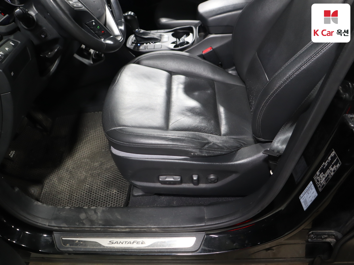 Hyundai Santa Fe 2015 - Image 19