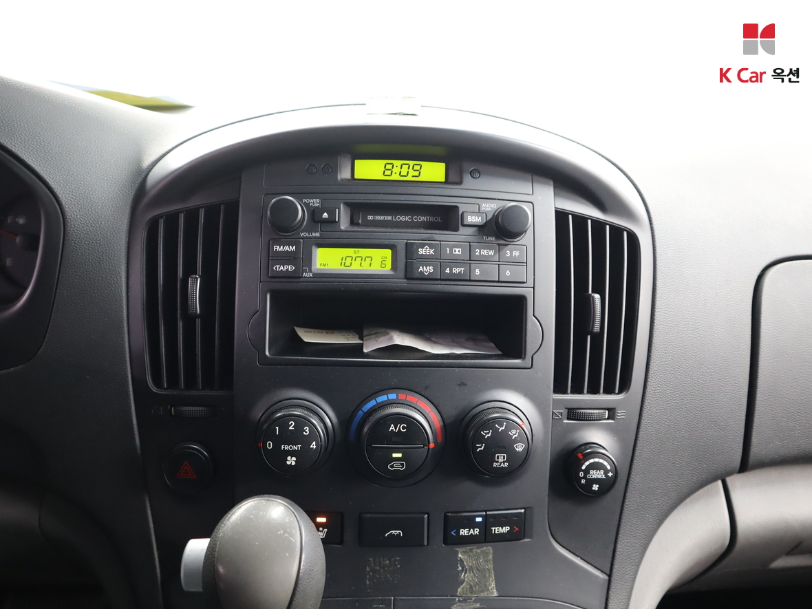 Hyundai Grand Starex 2009 - Image 6