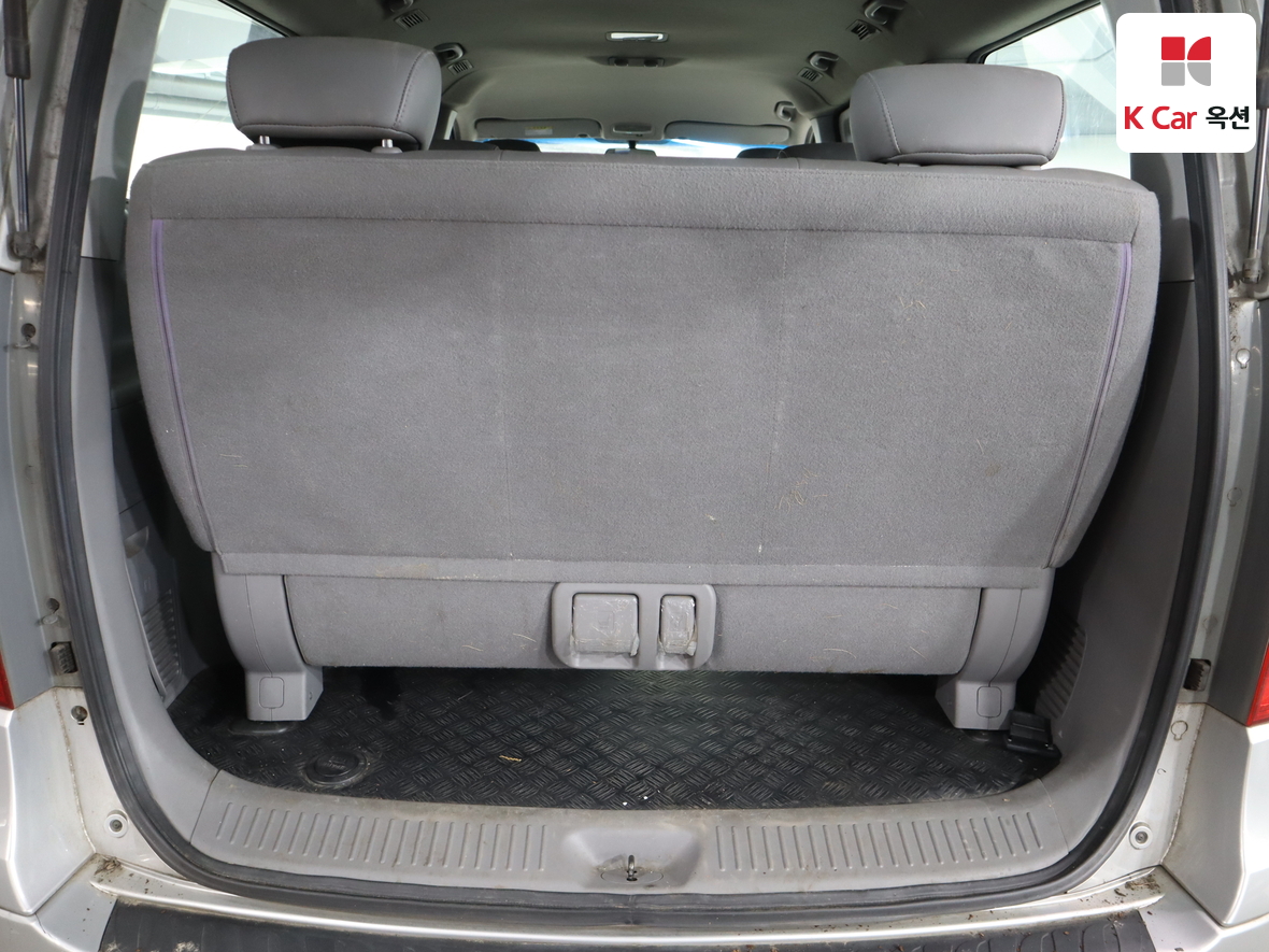Hyundai Grand Starex 2009 - Image 24