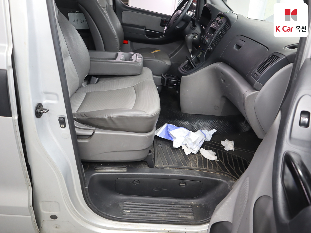 Hyundai Grand Starex 2009 - Image 29