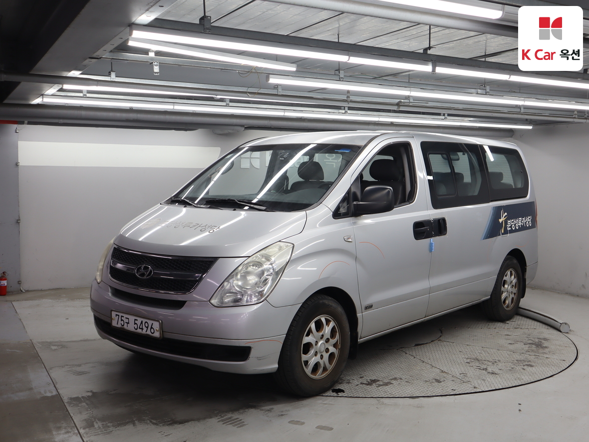 Hyundai Grand Starex 2009 - Image 1