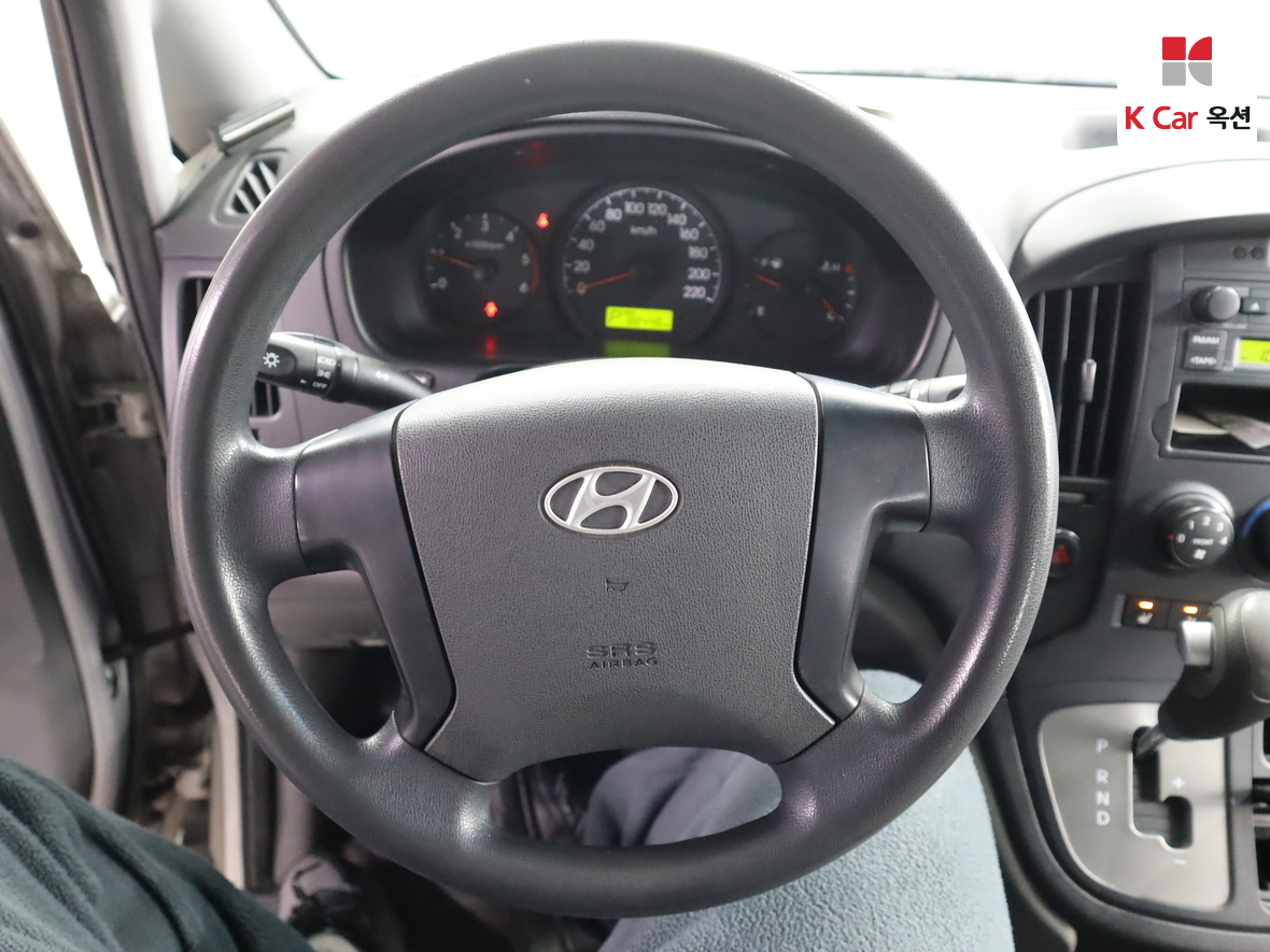 Hyundai Grand Starex 2009 - Image 10