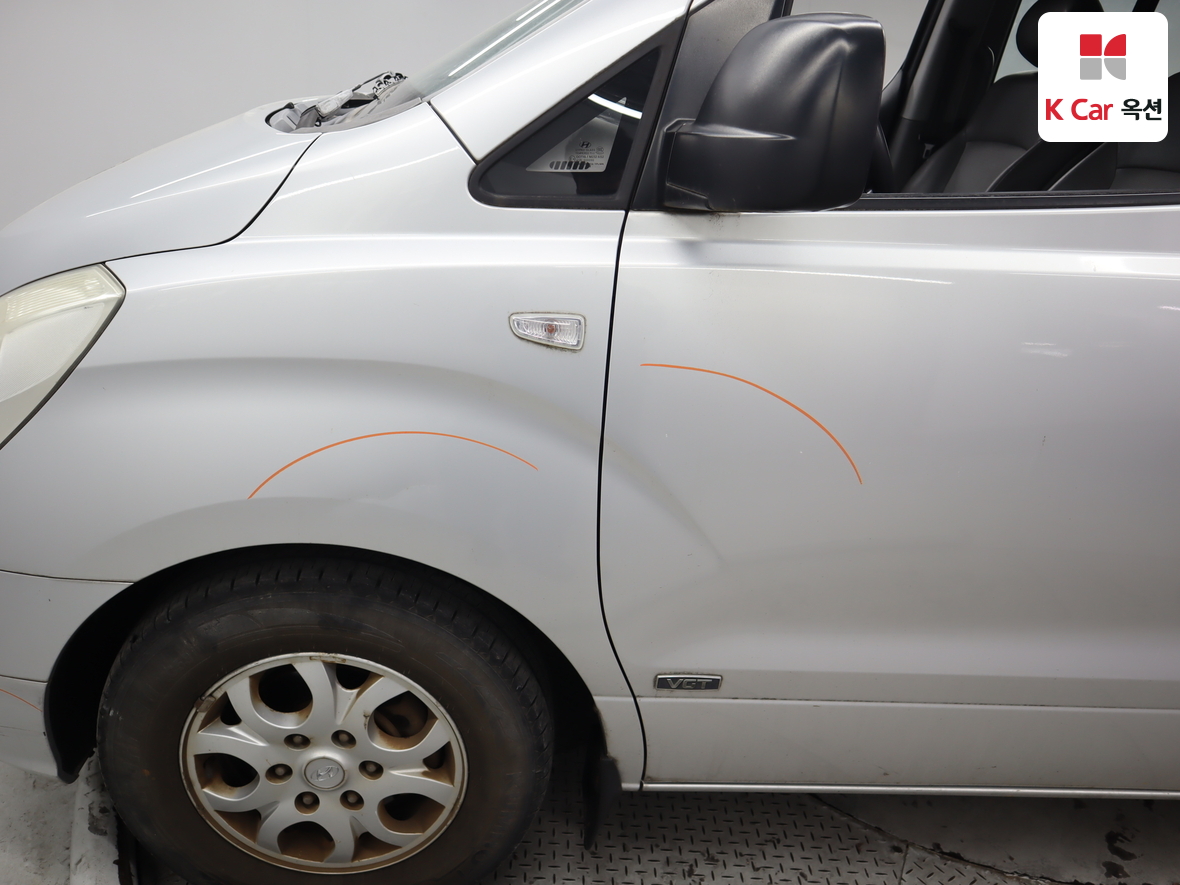 Hyundai Grand Starex 2009 - Image 36