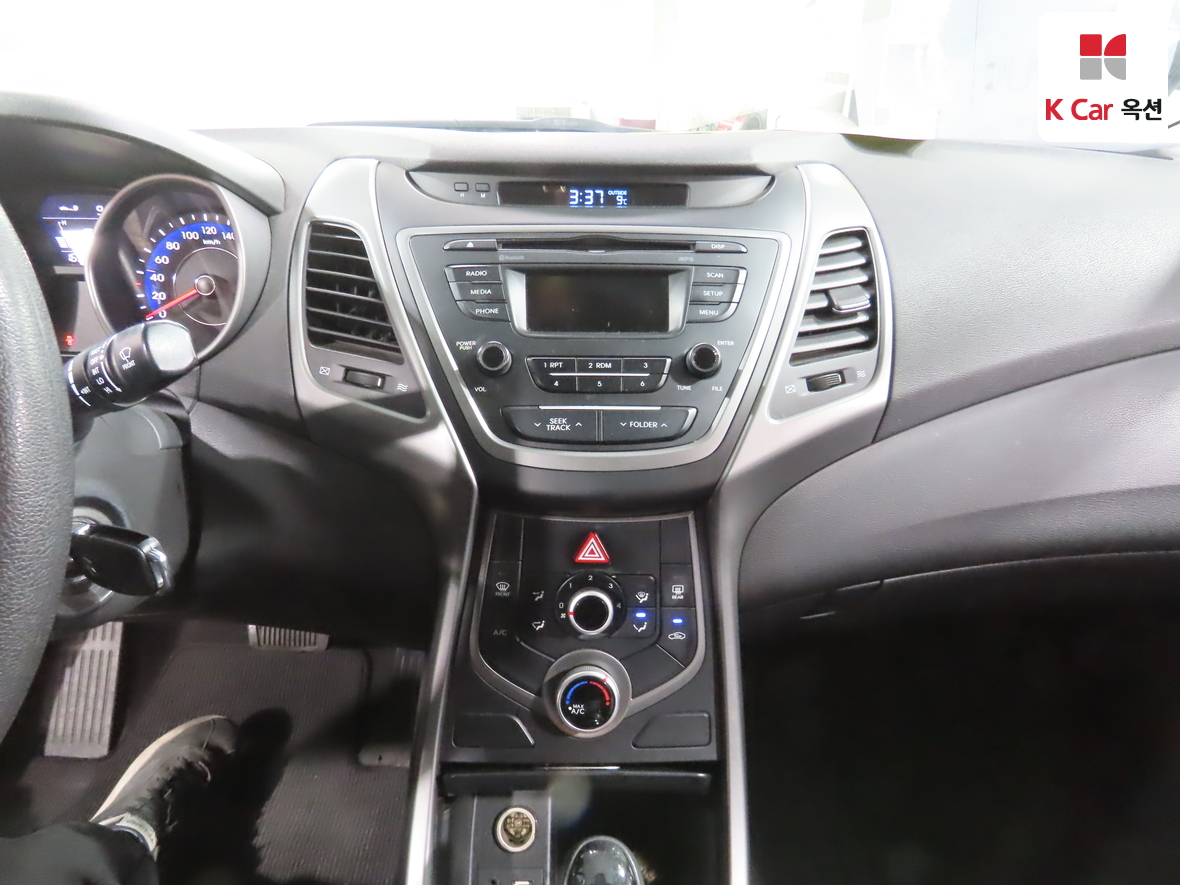 Hyundai Elantra 2014 - Image 6
