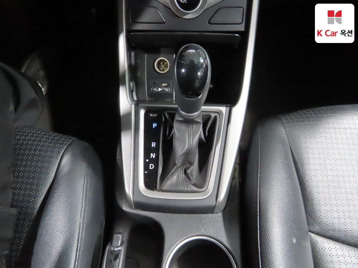 Hyundai Elantra 2014 - Image 16