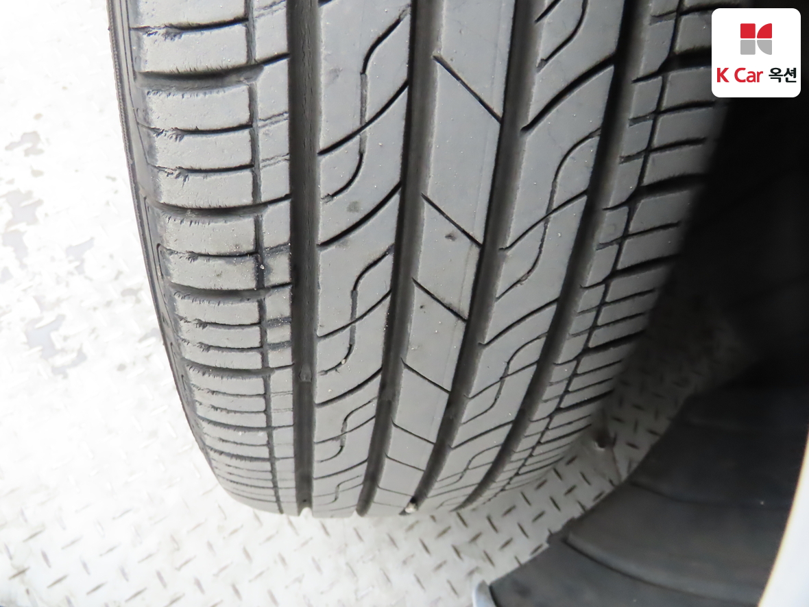 Hyundai Elantra 2014 - Image 30