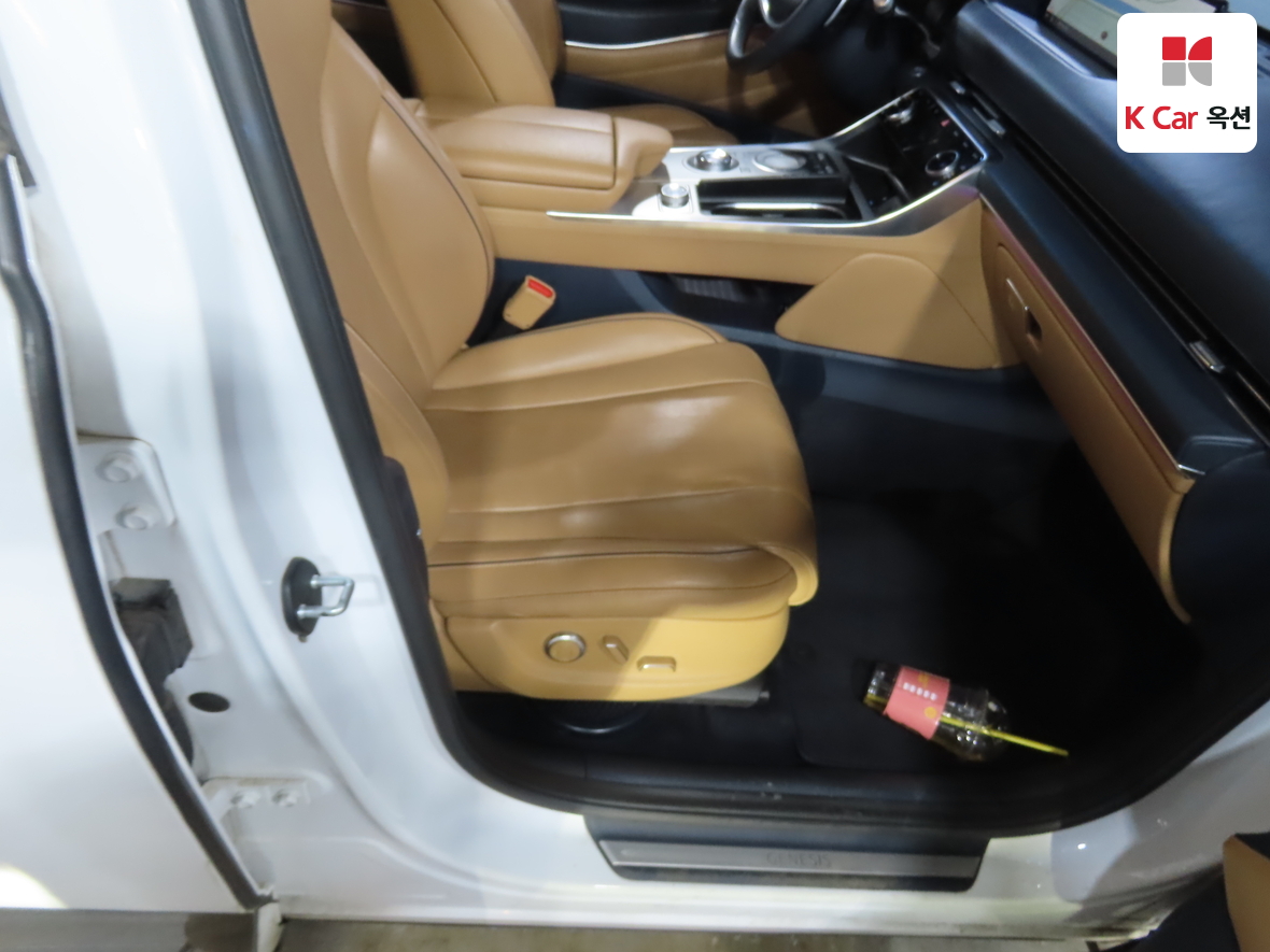 Genesis GV80 2021 - Image 32