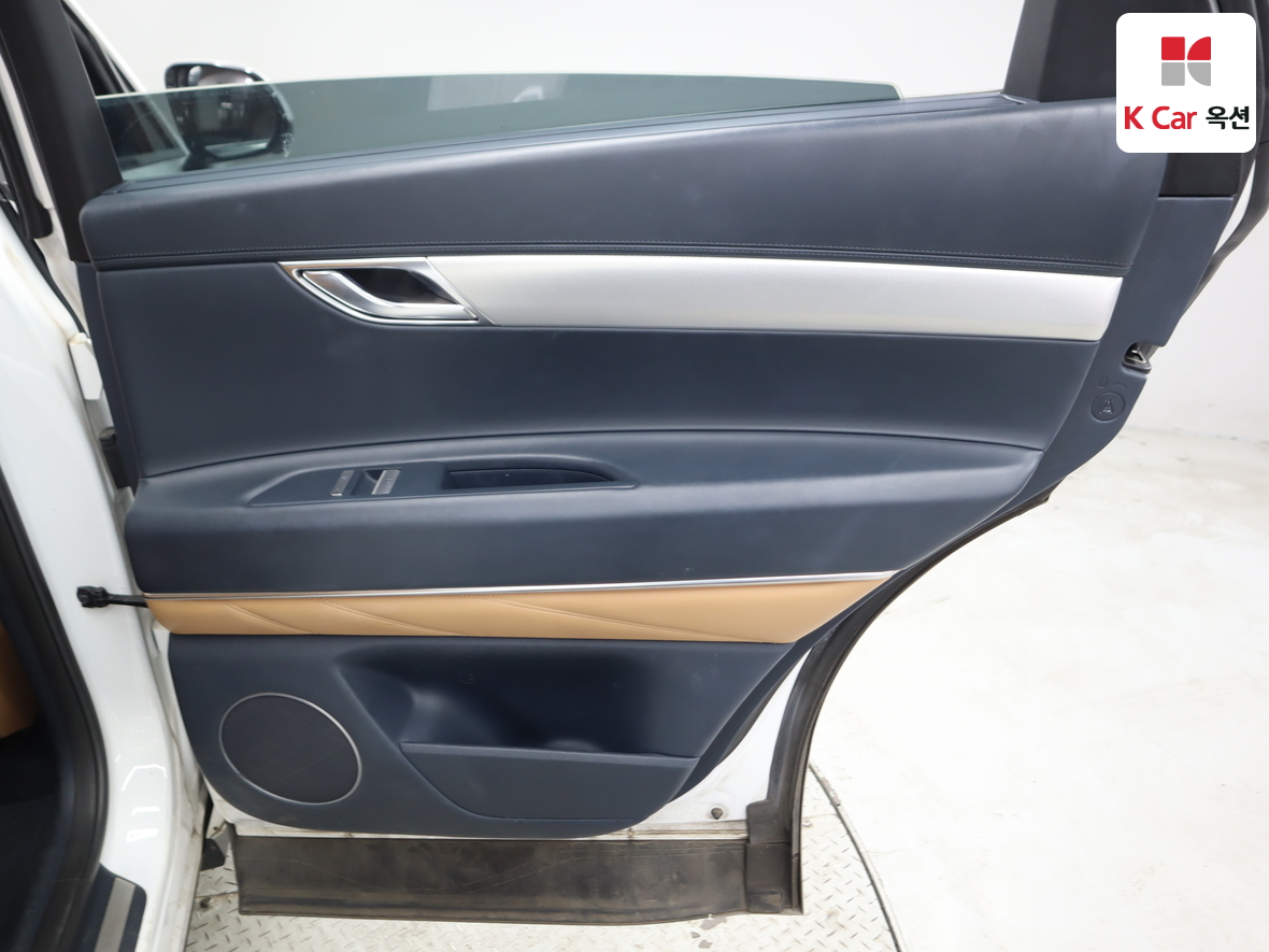 Genesis GV80 2021 - Image 31