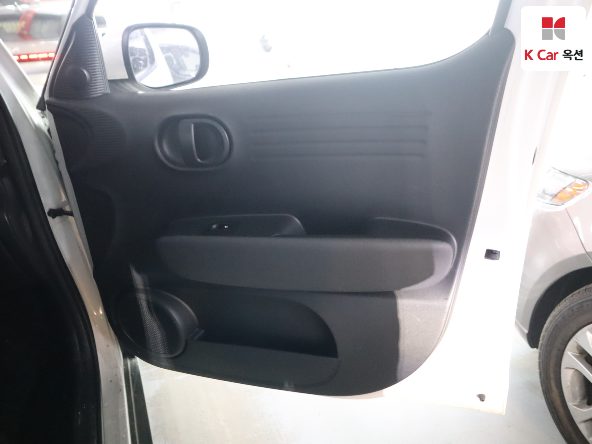 Hyundai Casper 2023 - Image 29