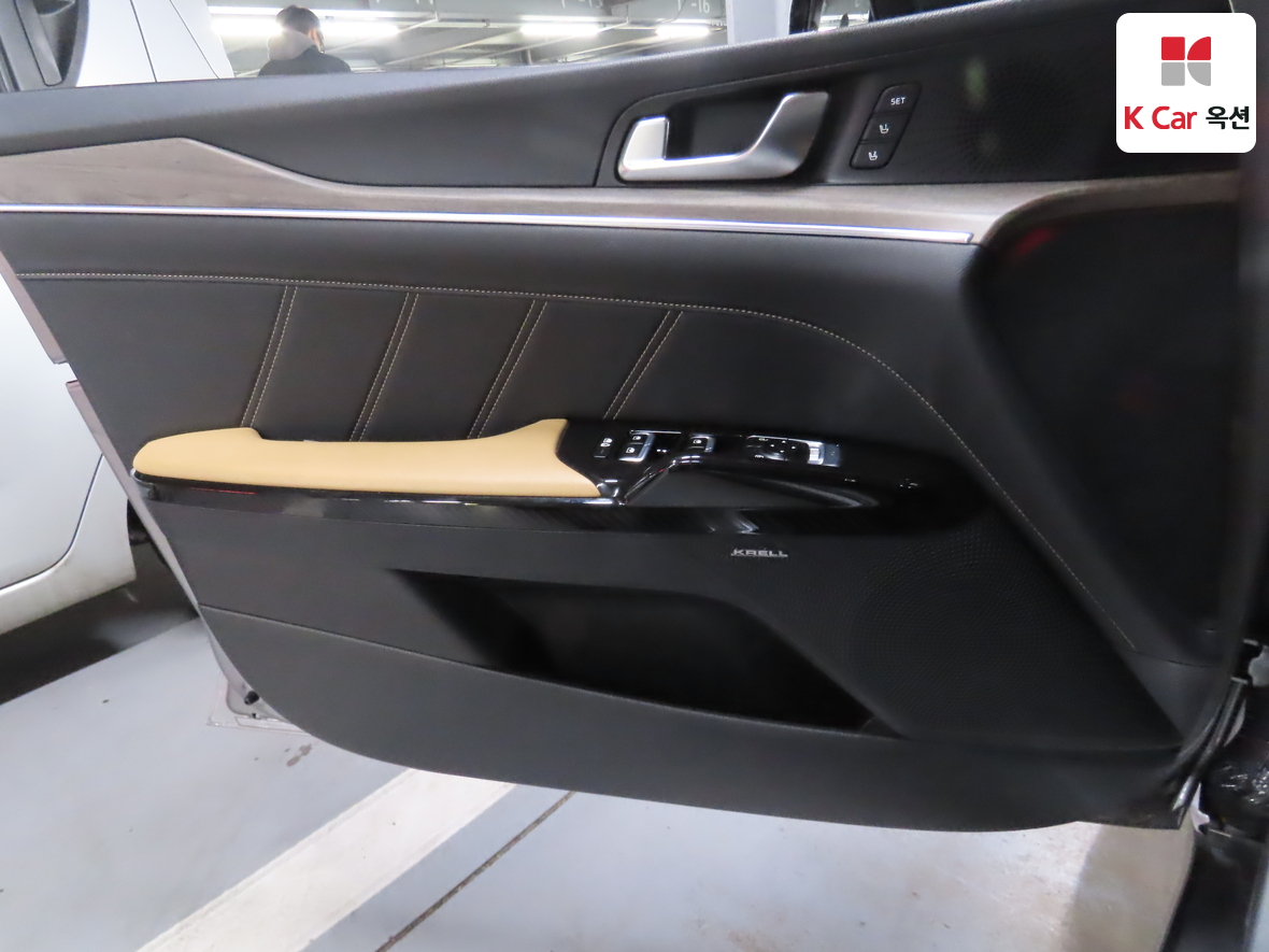 Kia K5 2023 - Image 8