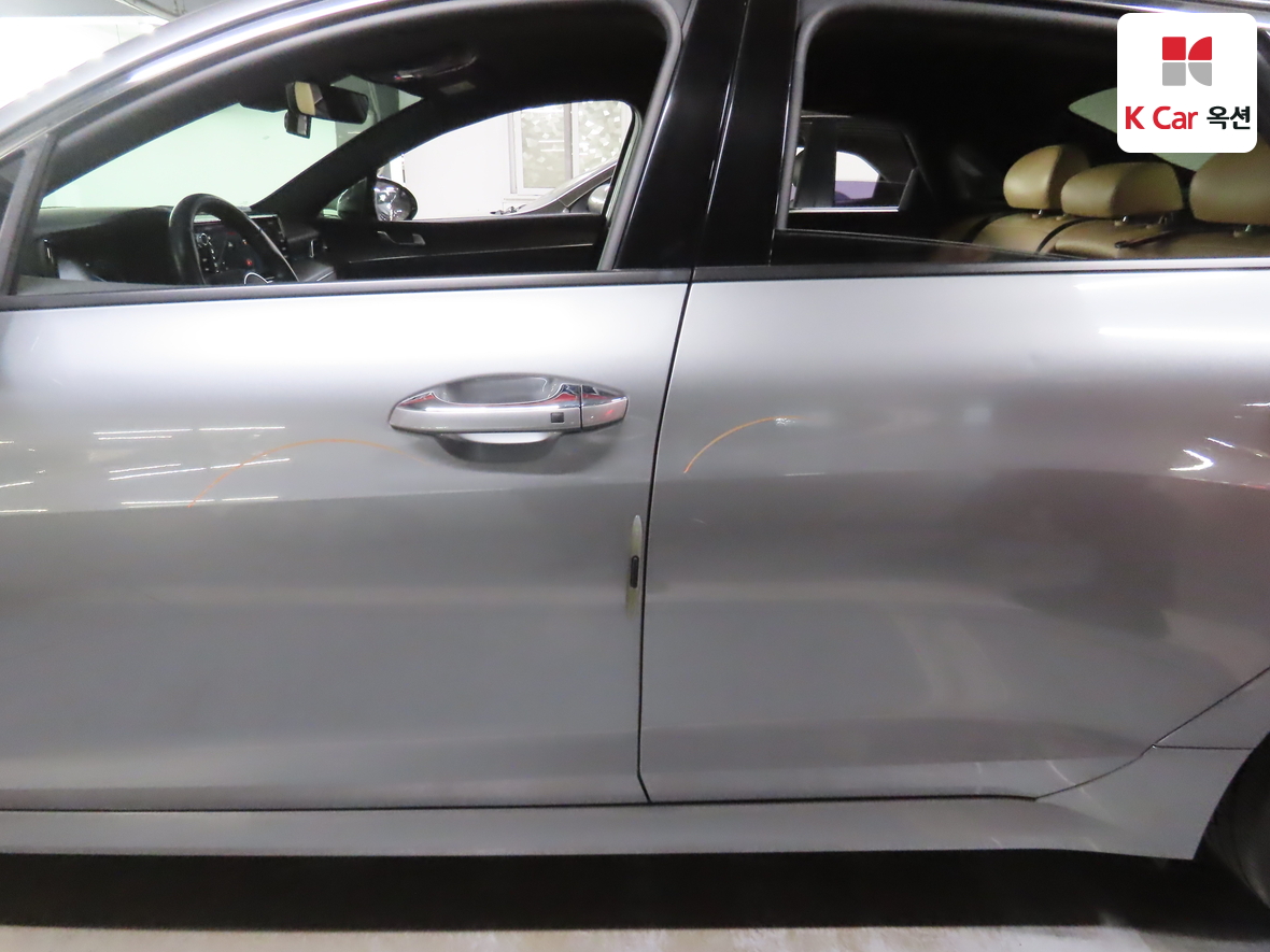 Kia K5 2023 - Image 36