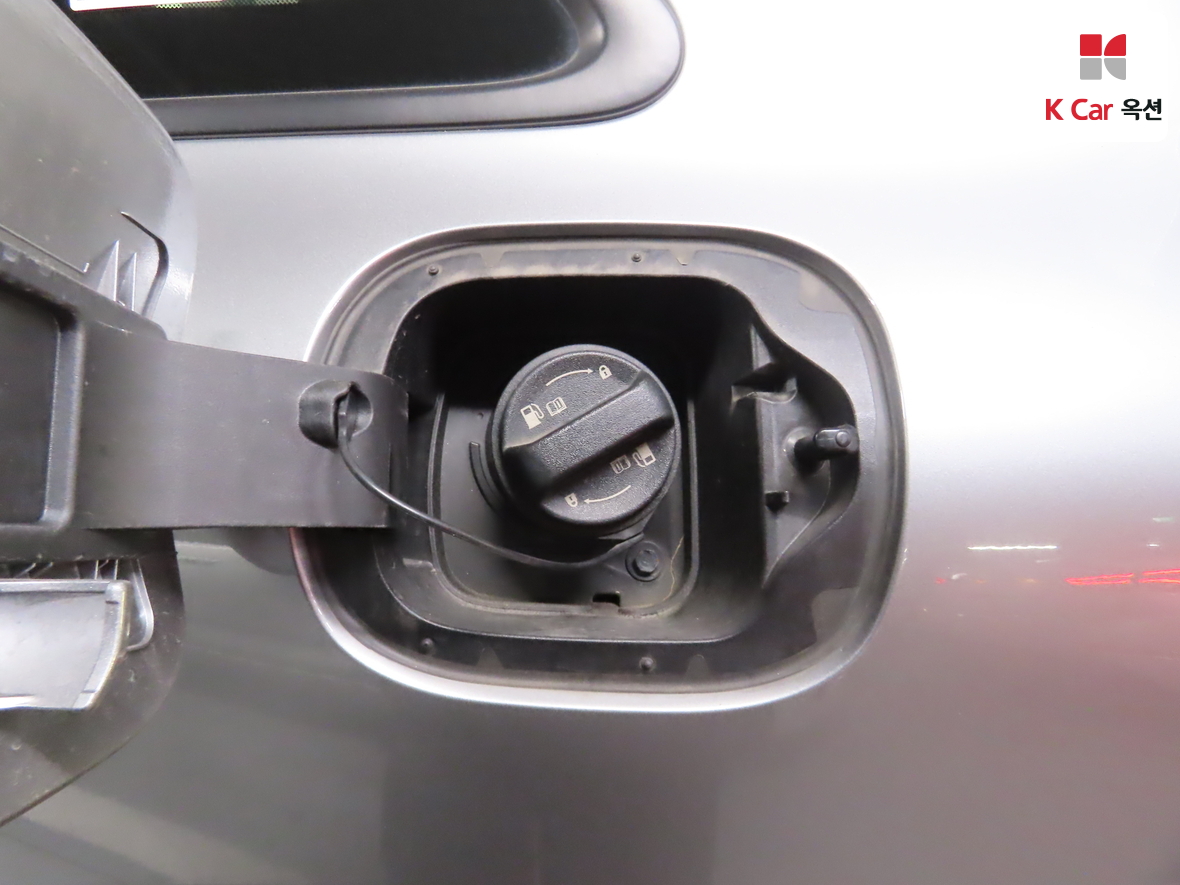 Kia K5 2023 - Image 24