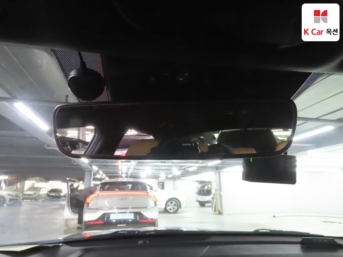 Kia K5 2023 - Image 13