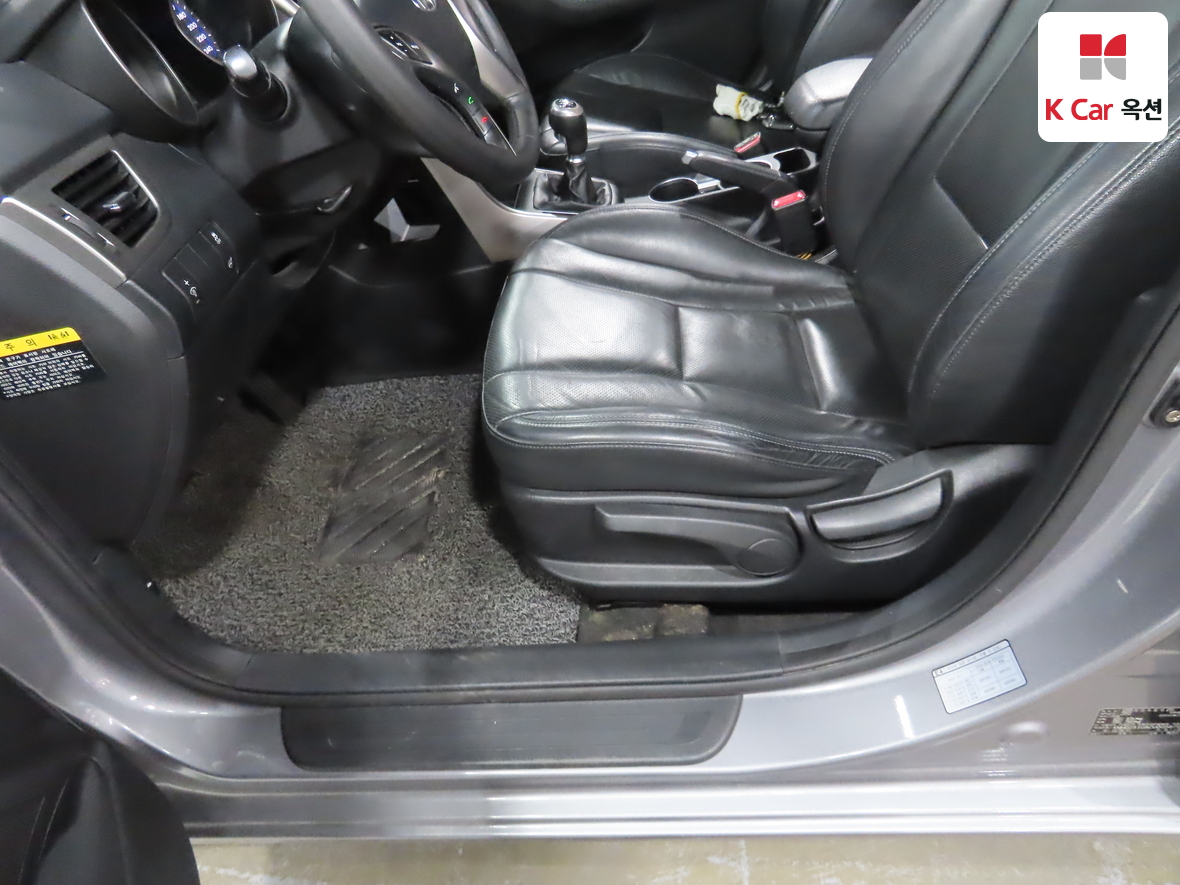 Hyundai i30 2012 - Image 18