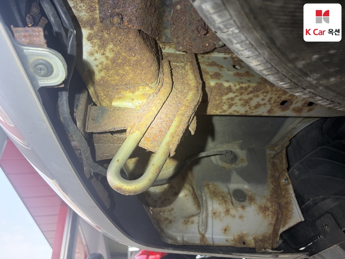 Hyundai Grand Starex 2008 - Image 40