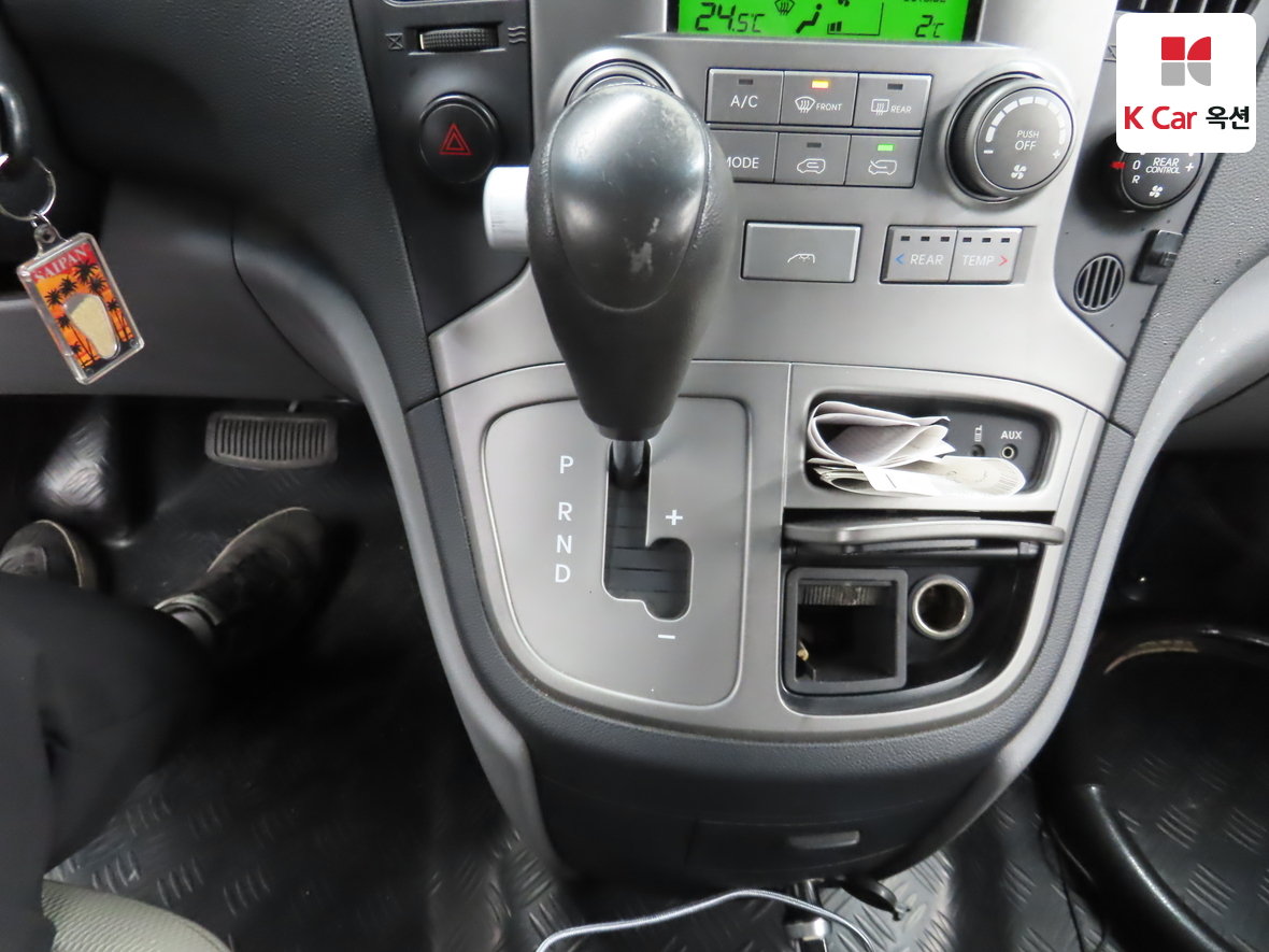 Hyundai Grand Starex 2008 - Image 16
