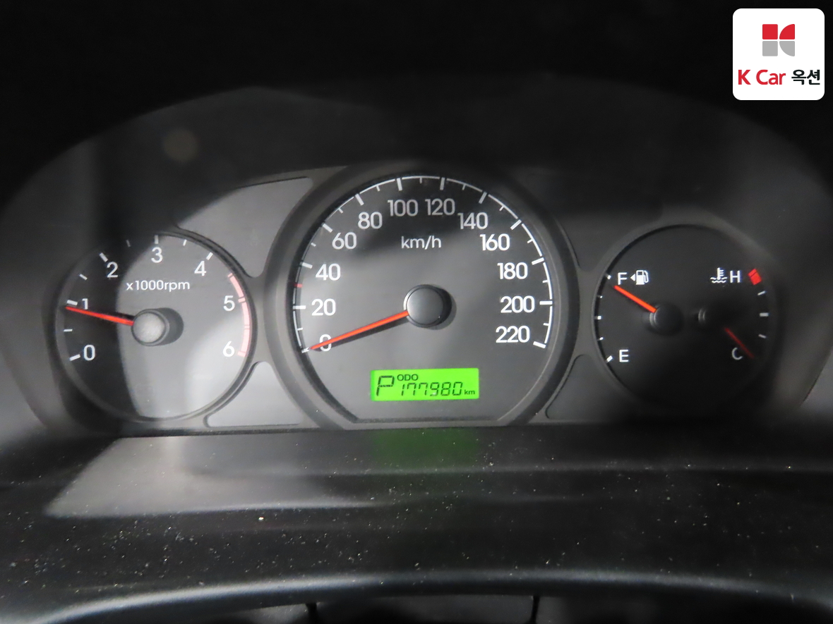 Hyundai Grand Starex 2008 - Image 5