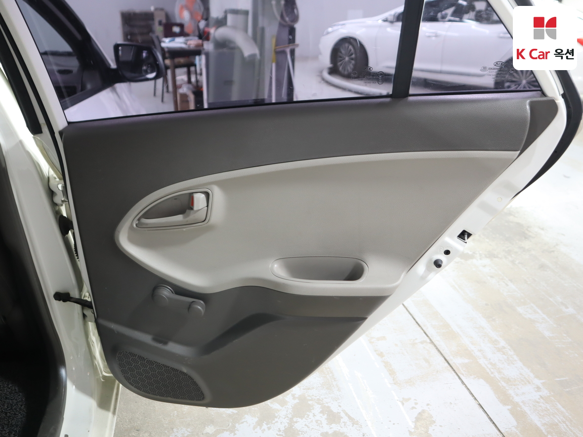 كيا مورنينج 2012 - صورة 26