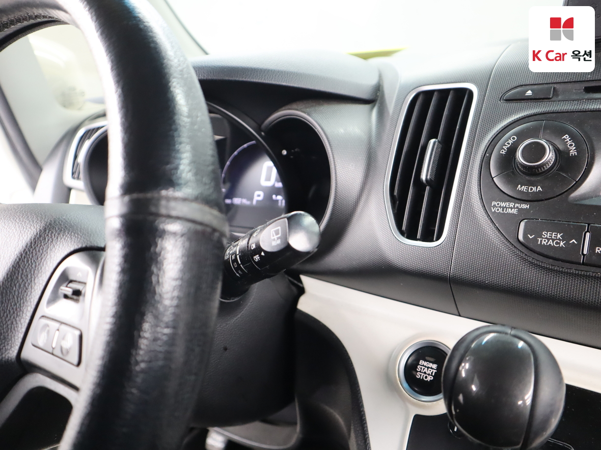 Kia Ray 2013 - Image 11