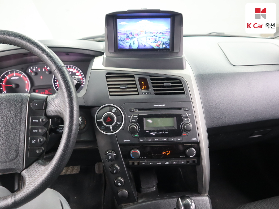 سانج يونج كوراندو سبورت 2013 - صورة 6