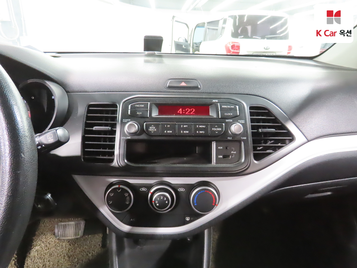 Kia Morning 2012 - Image 6