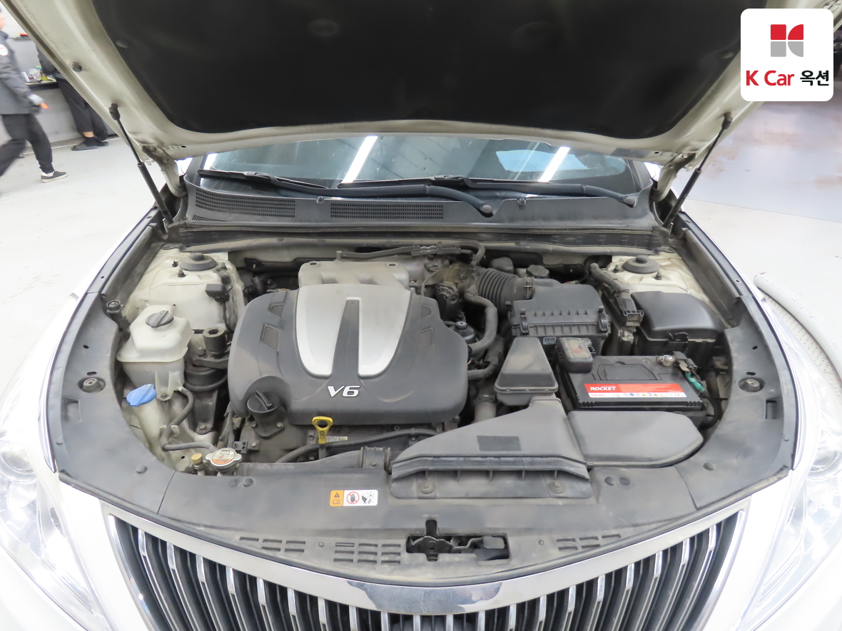 Hyundai AZERA 2014 - Image 31