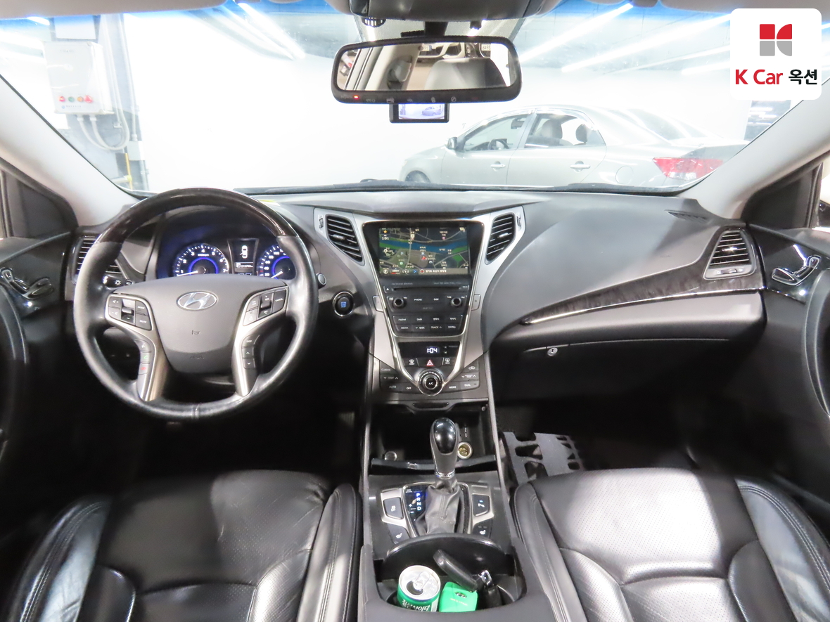 Hyundai AZERA 2014 - Image 3