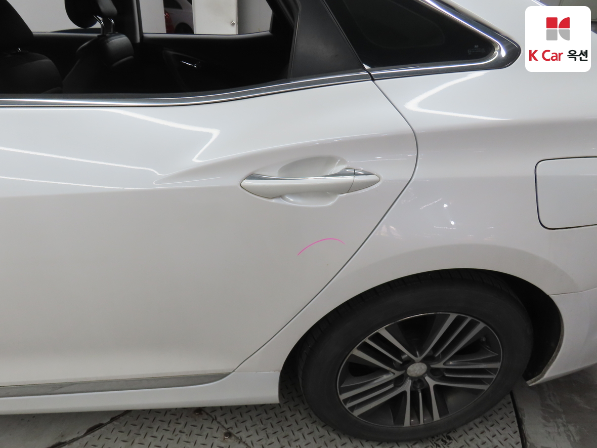 Hyundai AZERA 2014 - Image 35