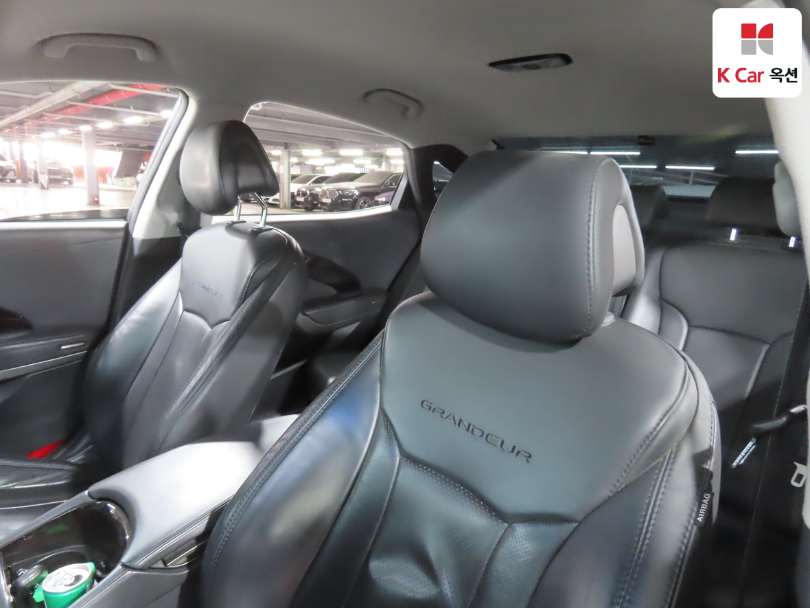 Hyundai AZERA 2014 - Image 19