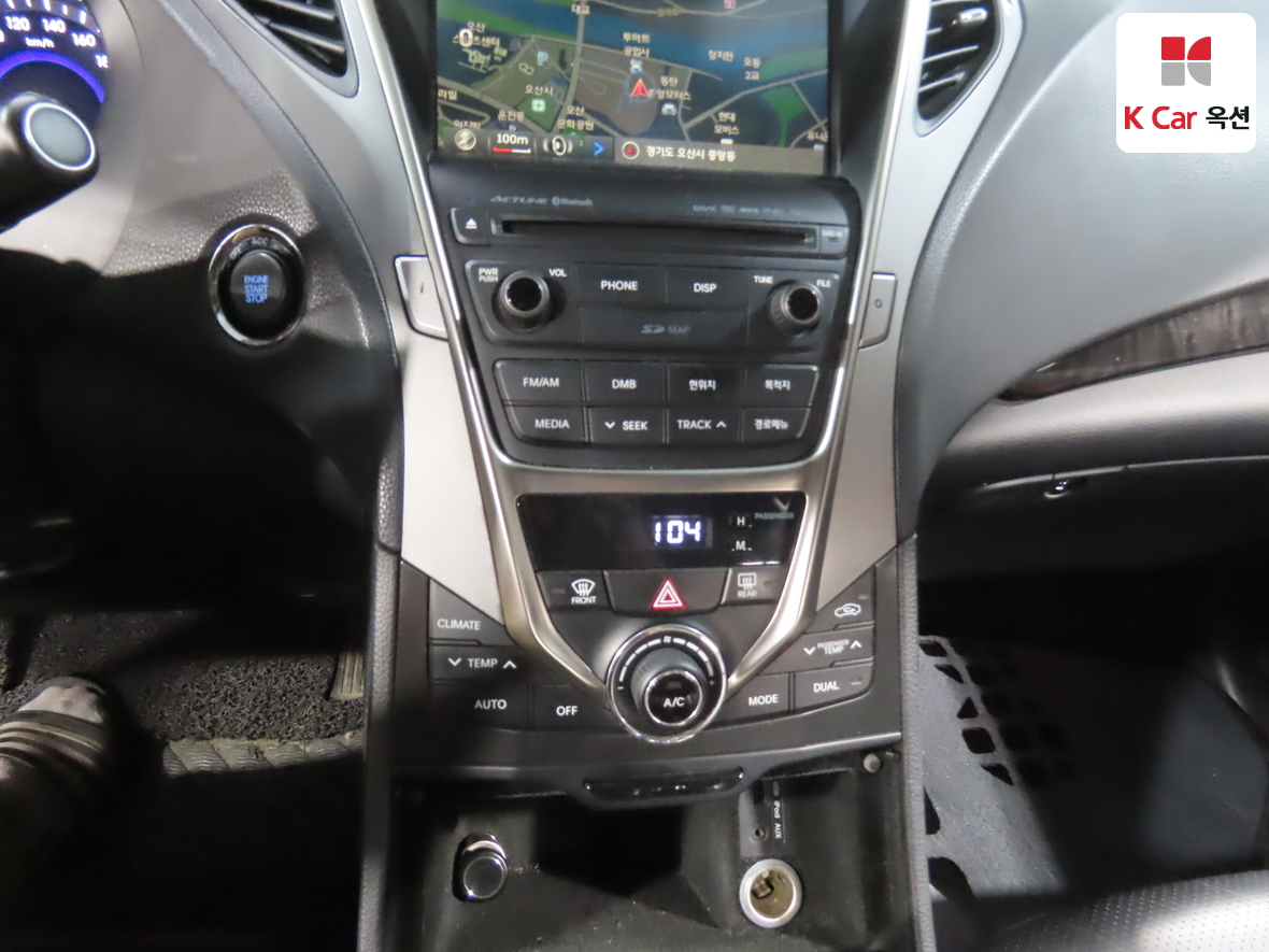 Hyundai AZERA 2014 - Image 15