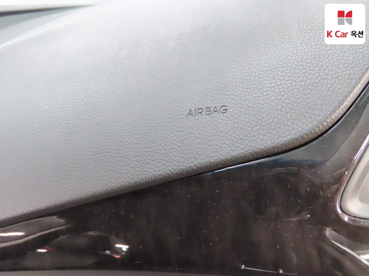 Hyundai AZERA 2014 - Image 29