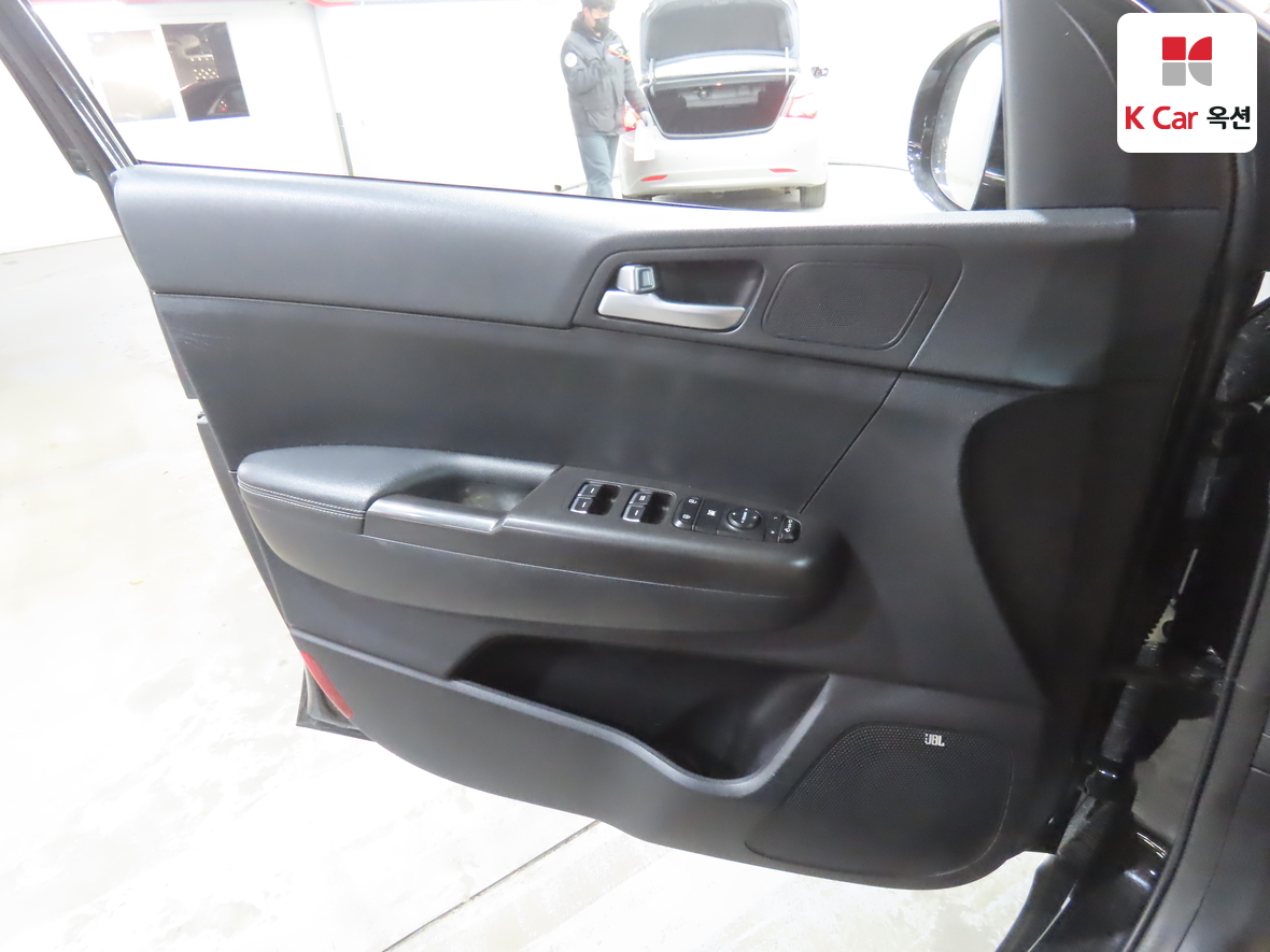 Kia Sportage 2016 - Image 8