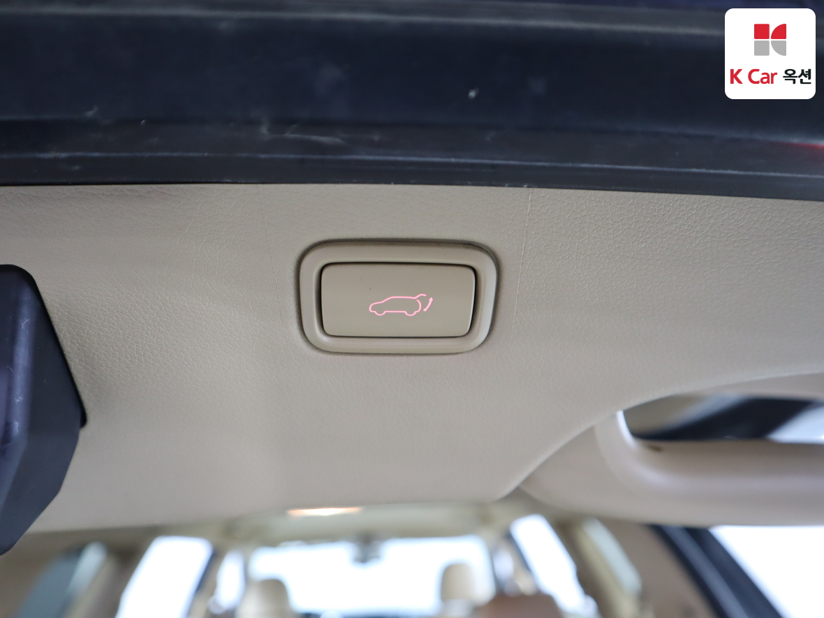 Kia New Carnival 2015 - Image 26