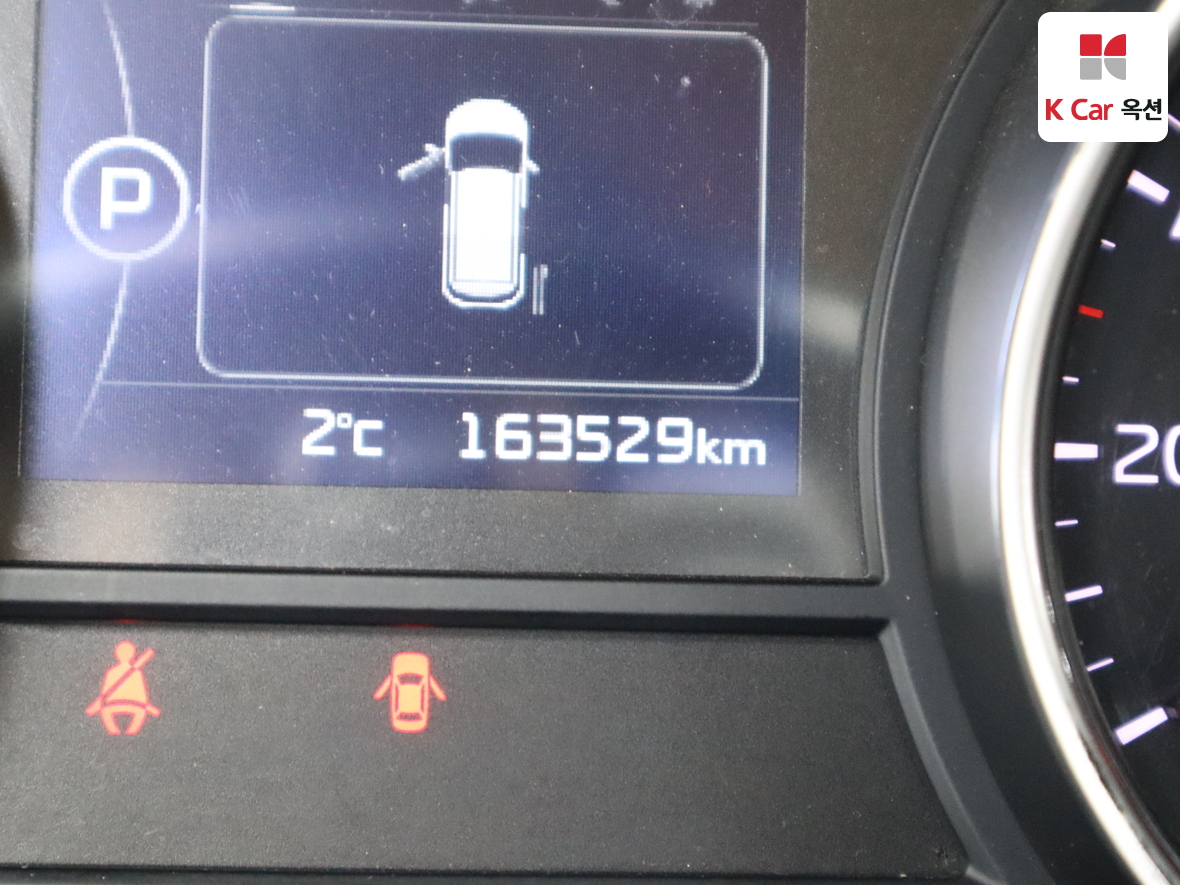 Kia New Carnival 2015 - Image 4