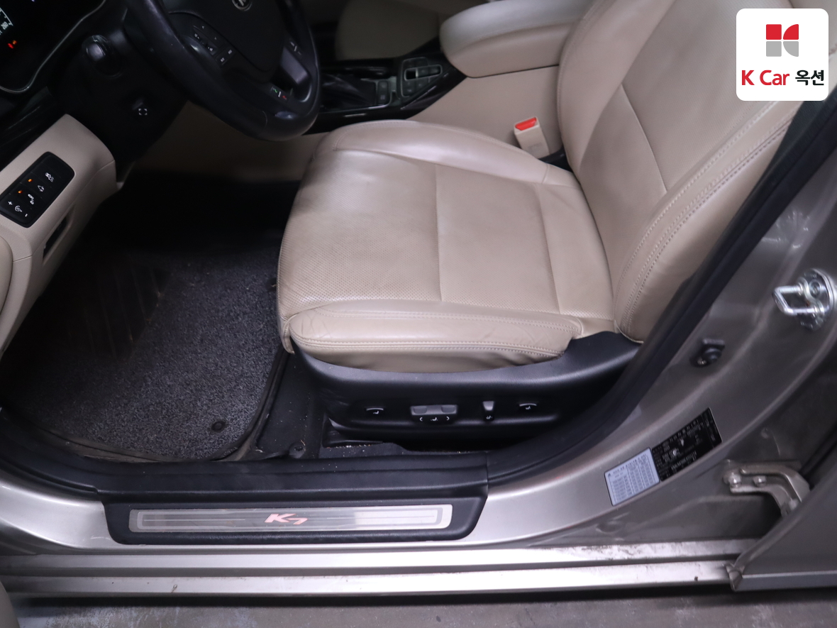 Kia K7 2014 - Image 18