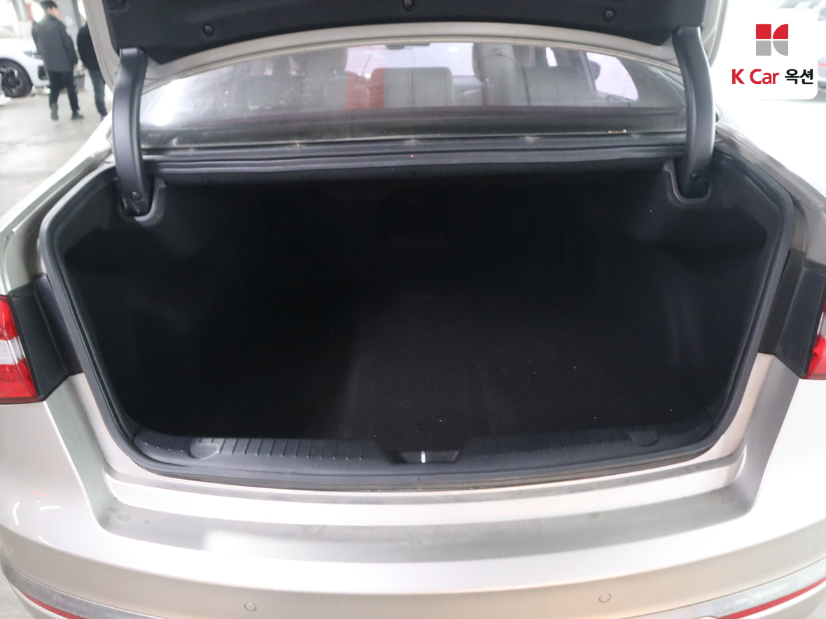 Kia K7 2014 - Image 26