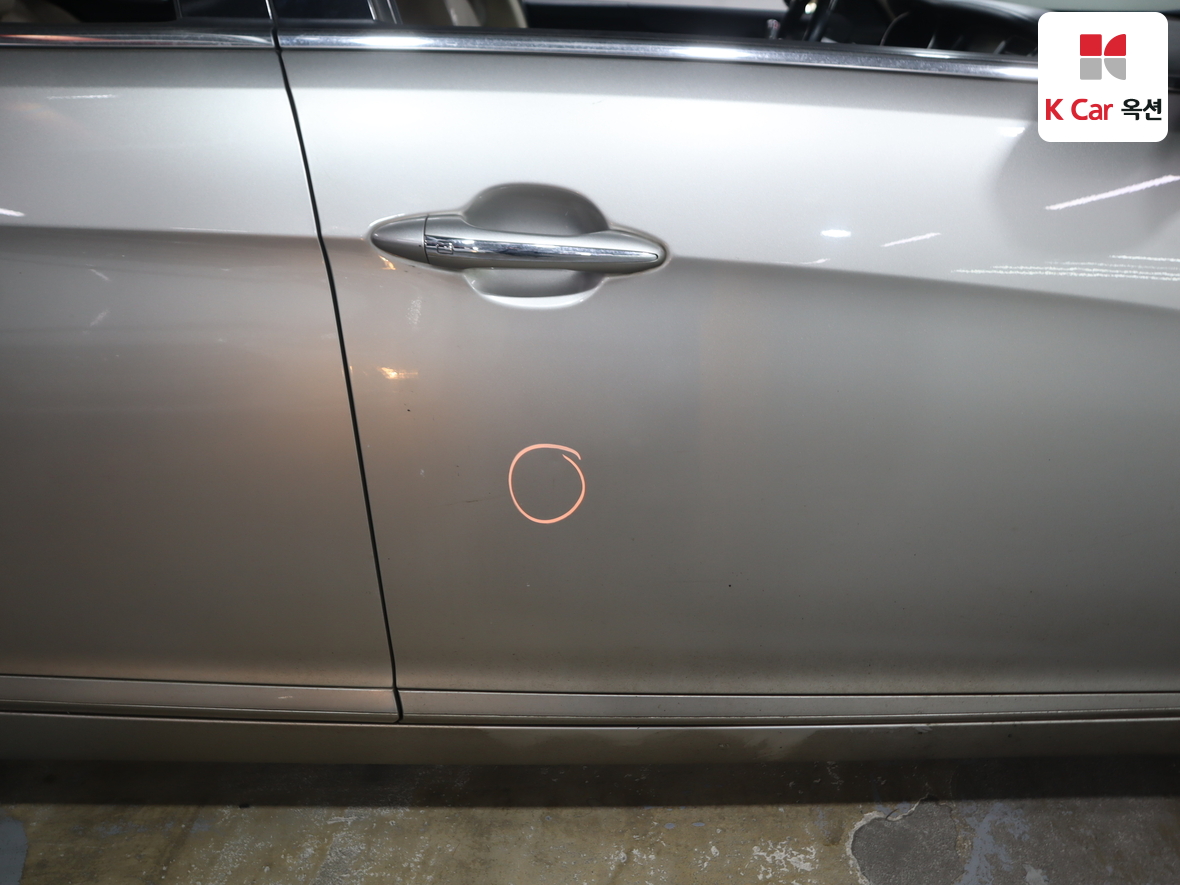 Kia K7 2014 - Image 38