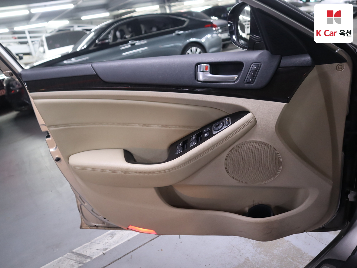 Kia K7 2014 - Image 8