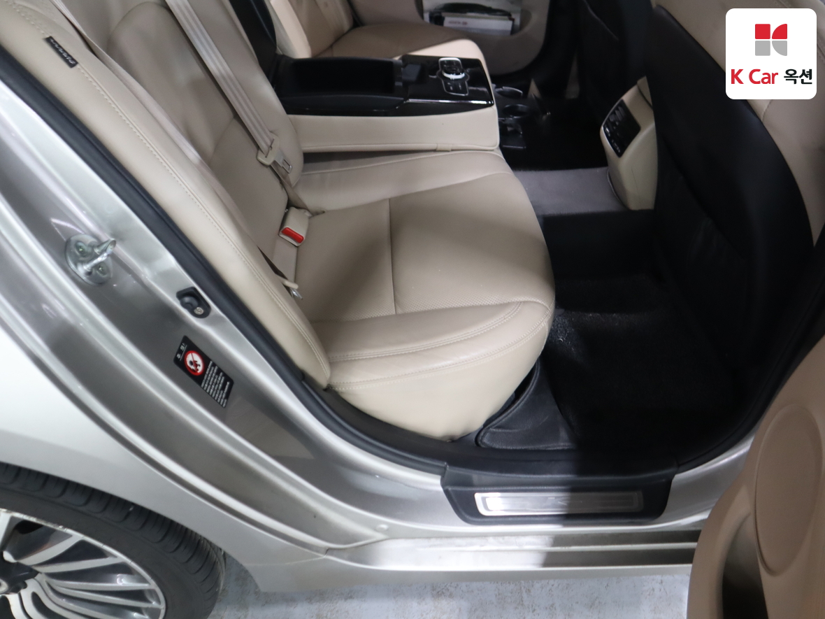 Kia K7 2014 - Image 28