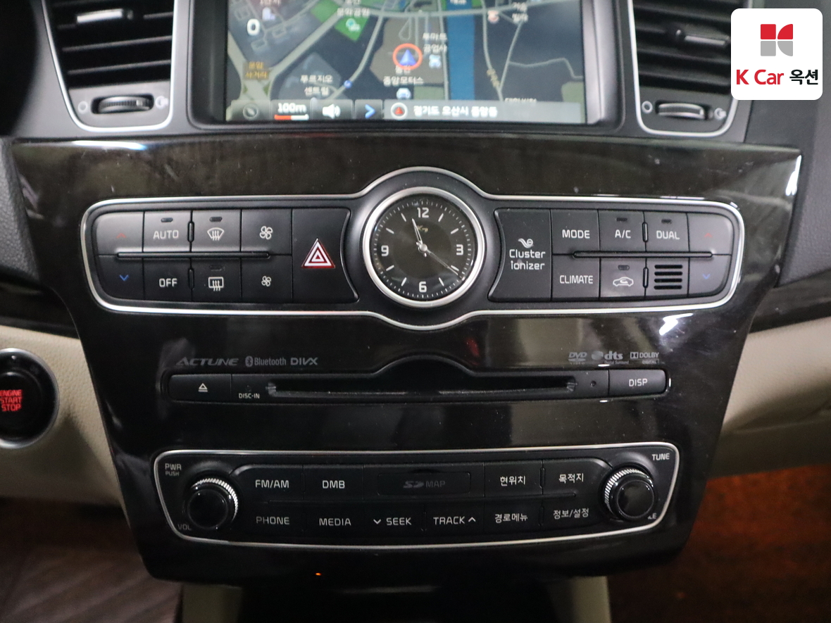 Kia K7 2014 - Image 15