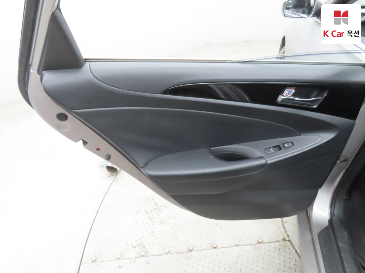 현대자동차 쏘나타 2011 - 이미지 20