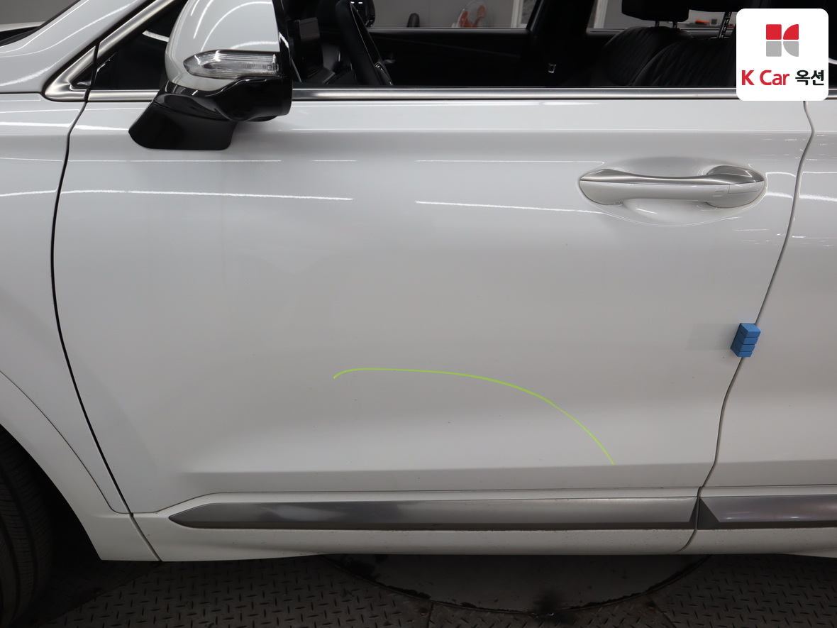 Hyundai Santa Fe 2023 - Image 38