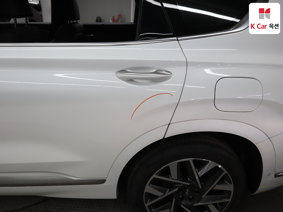 Hyundai Santa Fe 2023 - Image 39