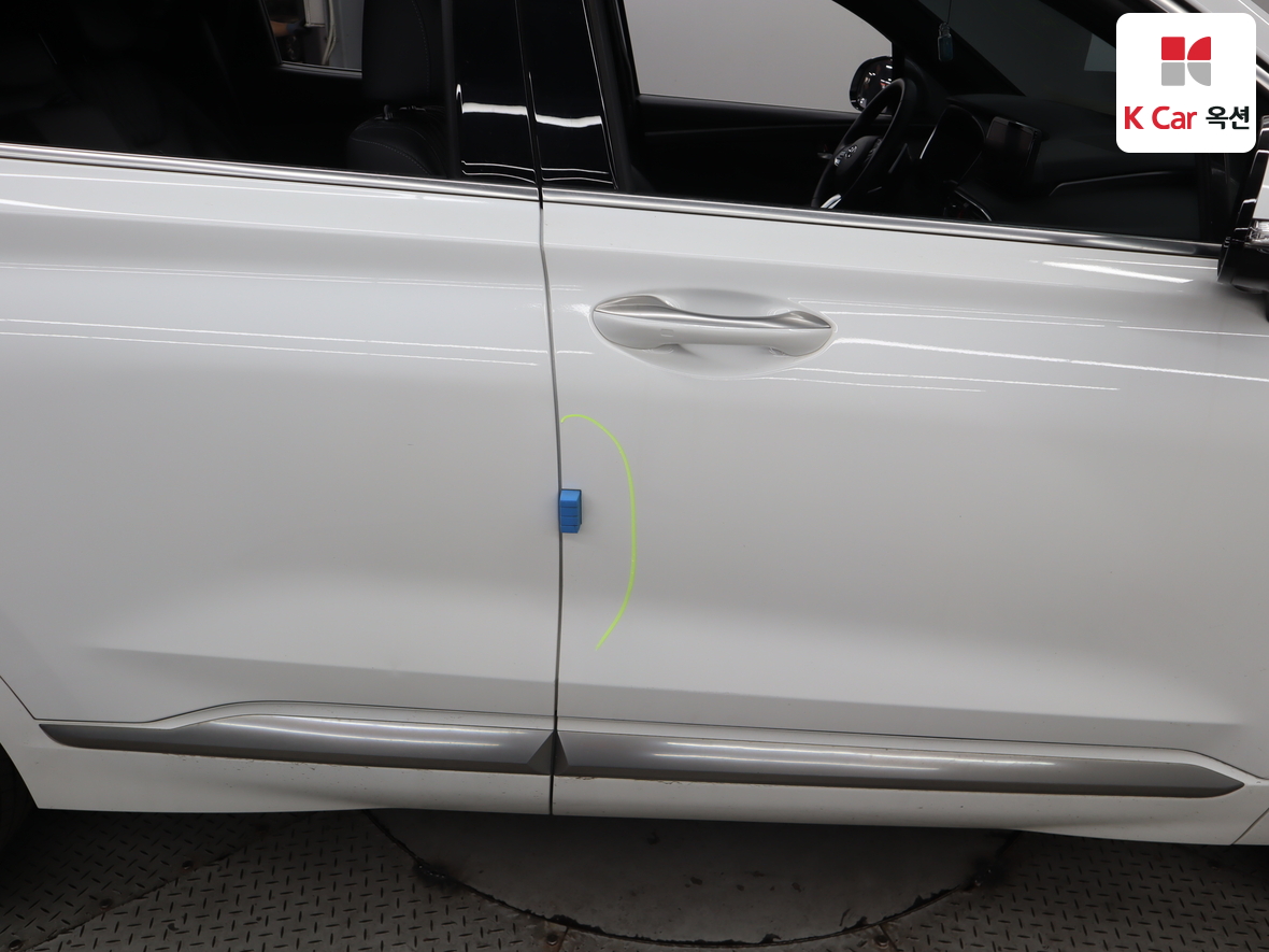 Hyundai Santa Fe 2023 - Image 42