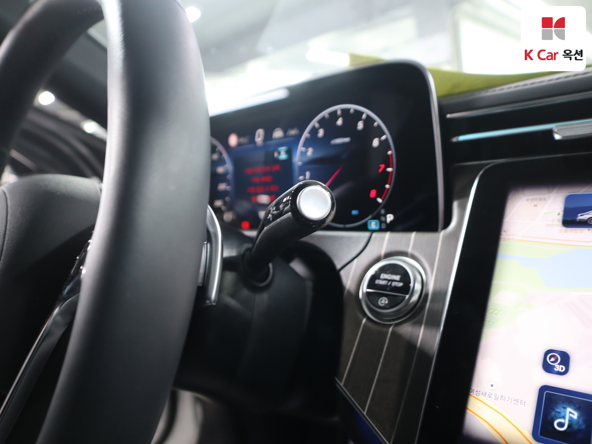 Mercedes-Benz E-Class 2025 - Image 11