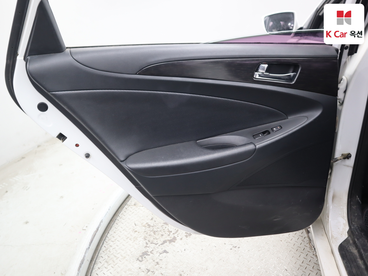 Hyundai Sonata 2014 - Image 23