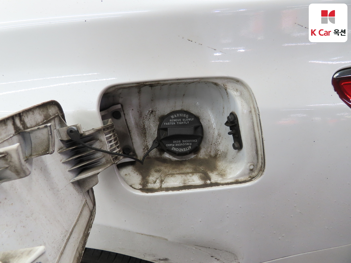 Hyundai AZERA 2013 - Image 27