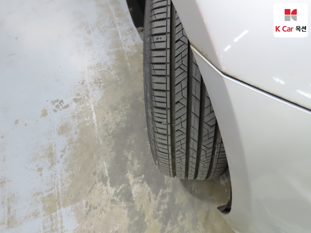 كيا K5 2011 - صورة 30