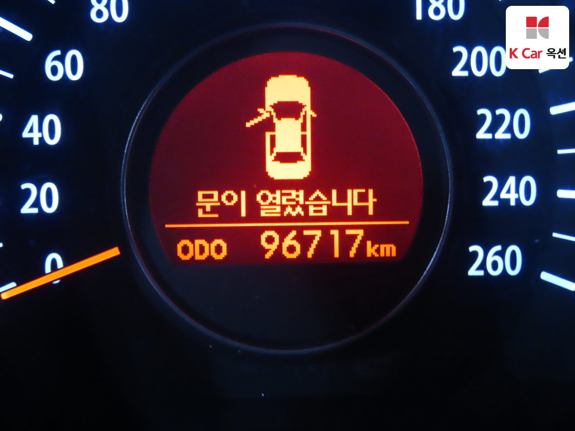 كيا K5 2011 - صورة 4